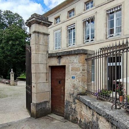 Laignes莱查哥特住宿加早餐旅馆住宿加早餐旅馆 外观 照片